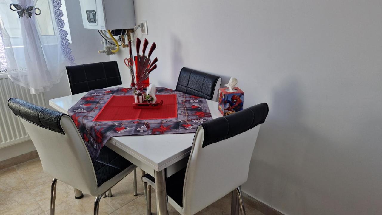 Best Apart Garii- Check In Independent Braşov Eksteriør billede